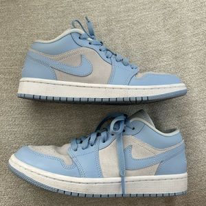 Jordan 1 low football grey aluminum size W8